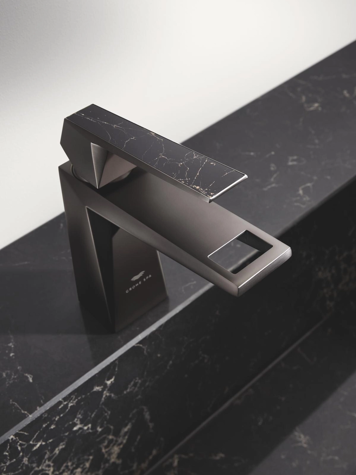 Allure Brilliant Private Collection